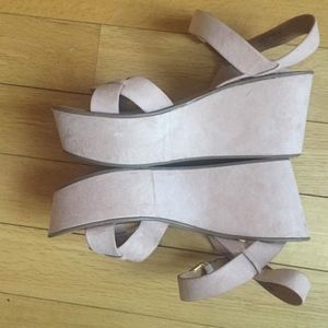 Franco Sarto Wide Pink Platform Sandal Size 10